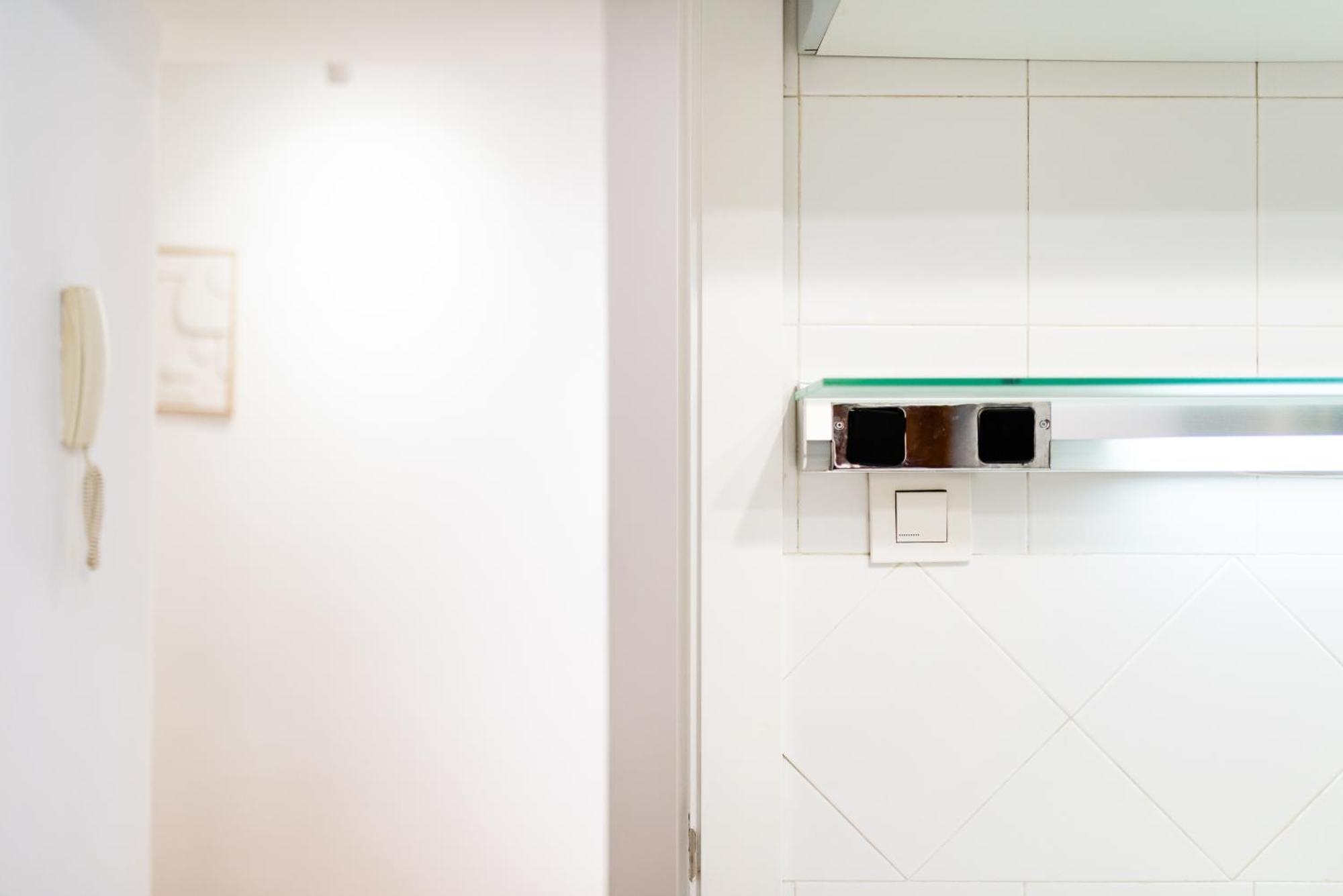 Moderno Apartamento En Granada Centro Bagian luar foto