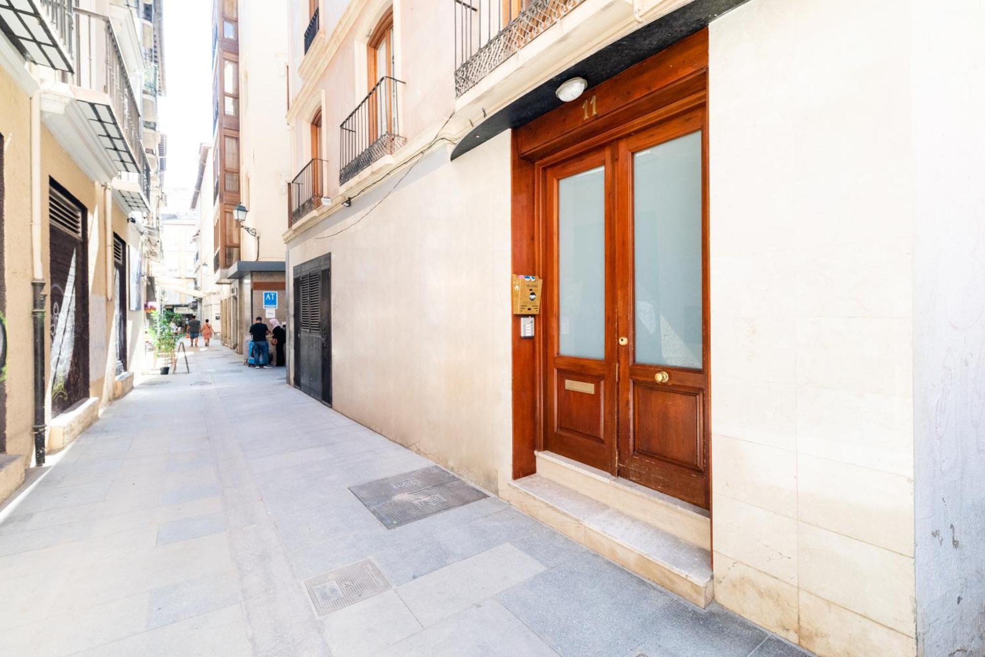 Moderno Apartamento En Granada Centro Bagian luar foto