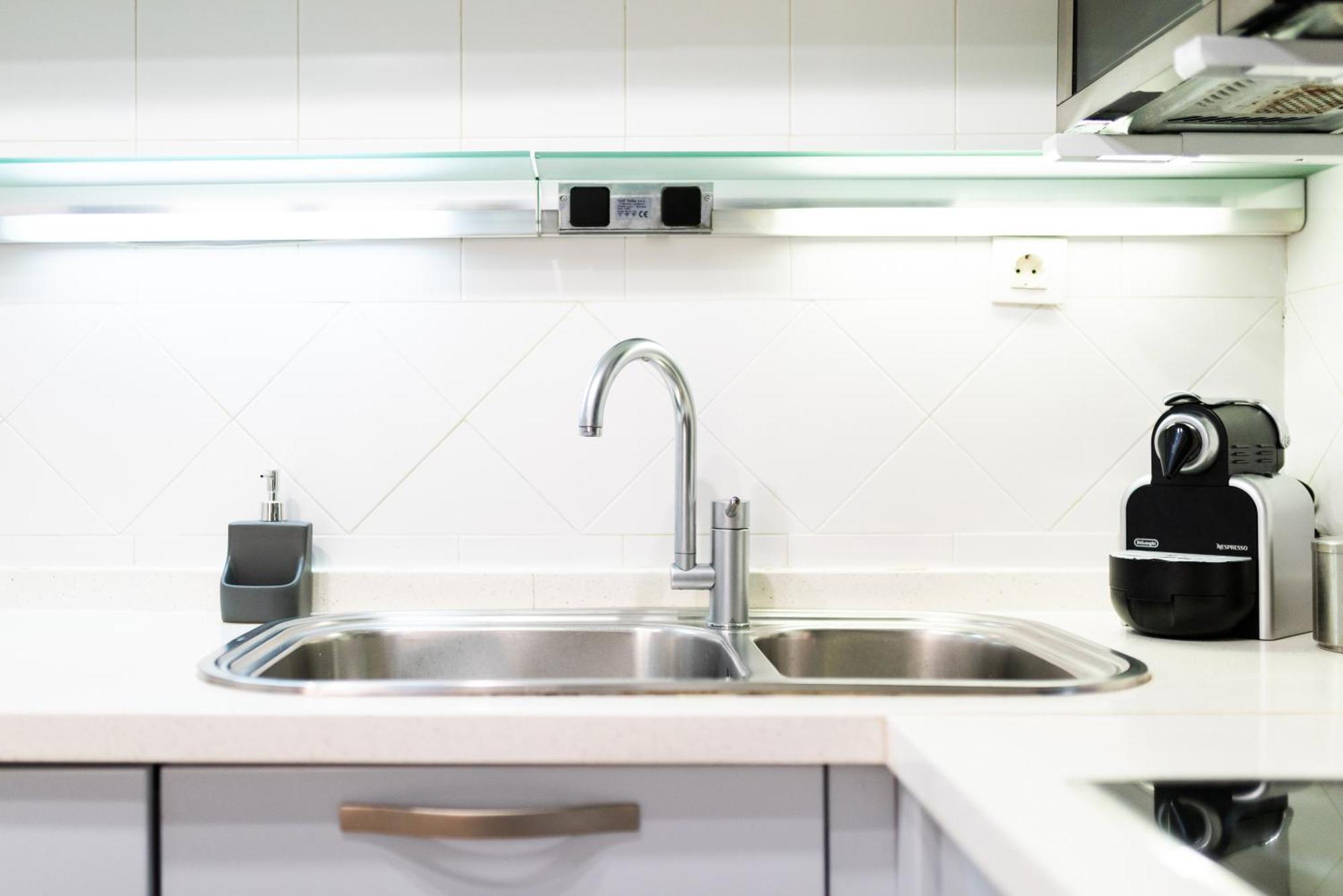 Moderno Apartamento En Granada Centro Bagian luar foto